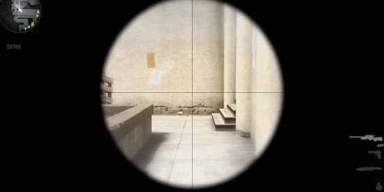 Снайпер в игре стрелялке Контр Страйк Снайпер в игре стрелялке Контр Страйк