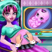 Игра Беременная Дракулаура из Монстр Хай