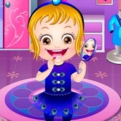 Игра Малышка Хейзел делает костюм павлина