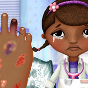 Игра Доктор Плюшева: лечение ноги