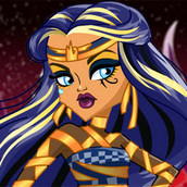 Игра Одевалка Клео де Нил