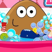 Игра Девушка Поу купается