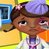 Игра Лечить Доктора Плюшеву